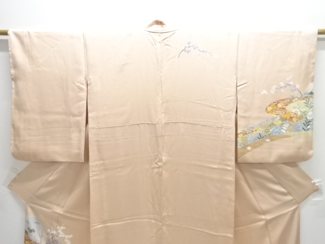  四季草花模様訪問着